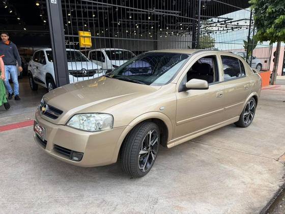 CHEVROLET ASTRA 2.0 MPFI ADVANTAGE 8V FLEX 4P MANUAL